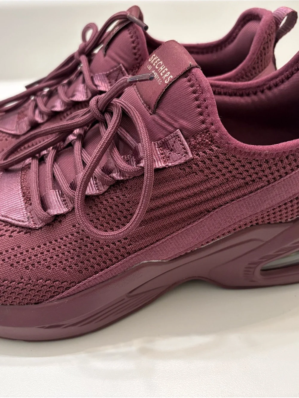 Skechers Los Angeles Vegan Burgundy/Plum Knit Lace-Up Sneakers Size 9